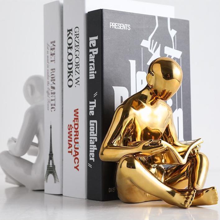 Area Abstract Reading Man (1 pair) - Area Collections
