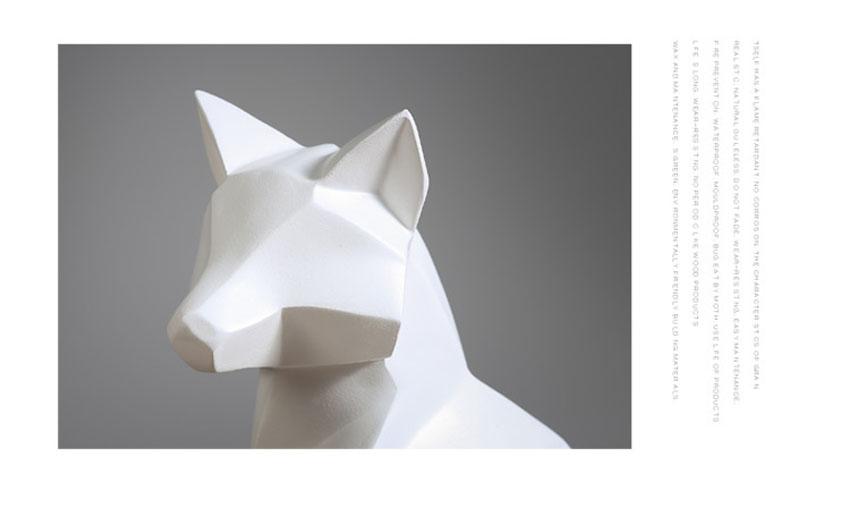 Area Geometric White Fox - Area Collections