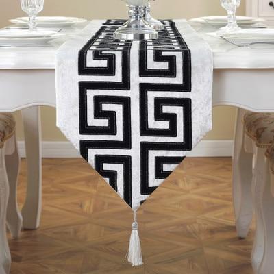 Area Retro Black and White Table Runner - Area Collections