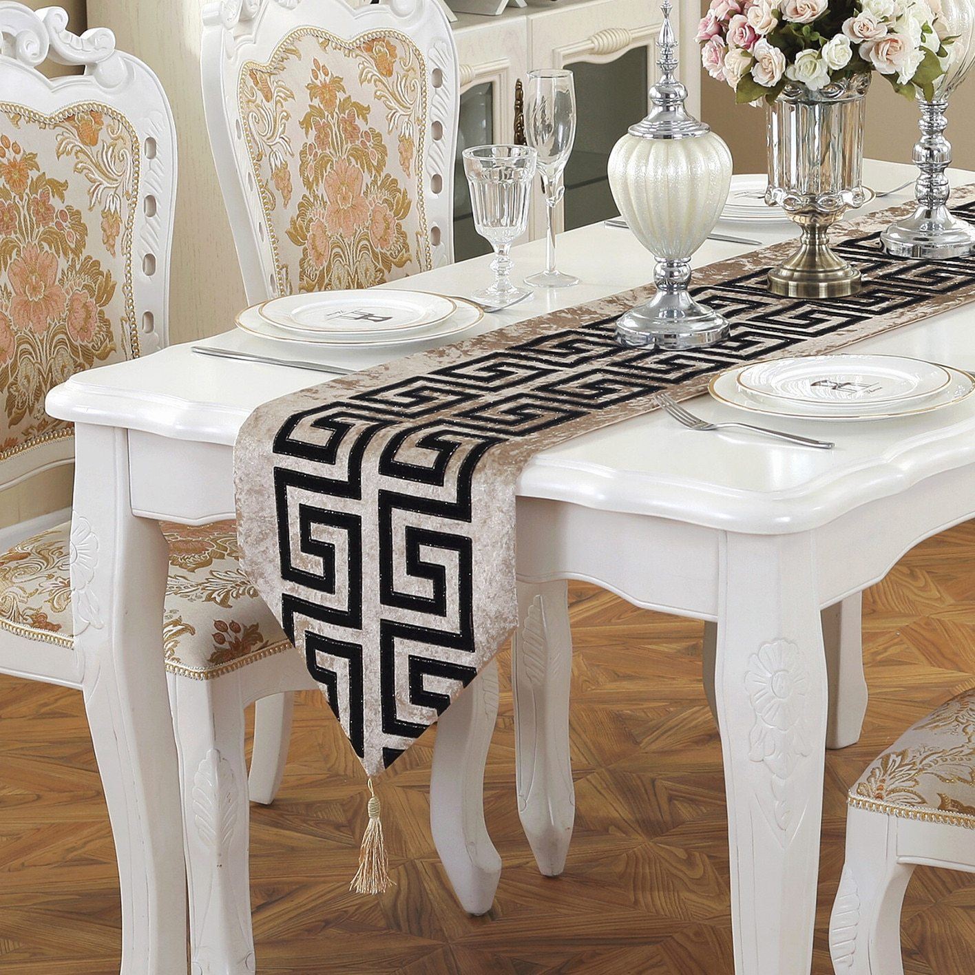 Area Retro Black and White Table Runner - Area Collections