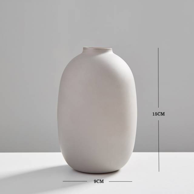 Idun Ceramic Vase - Area Collections