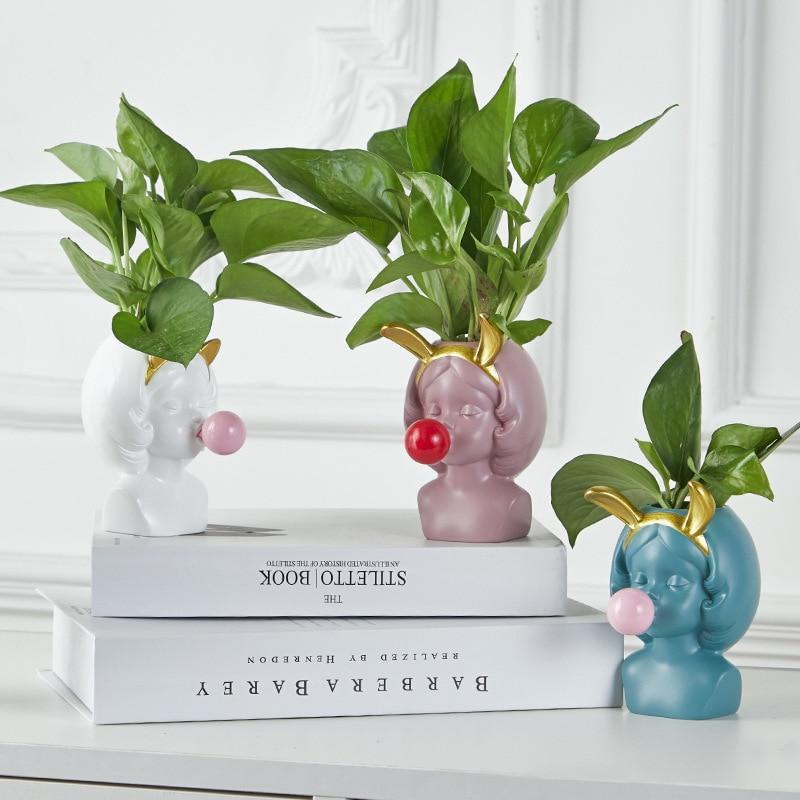 Area Cute Bubblegum Girl Vase - Area Collections