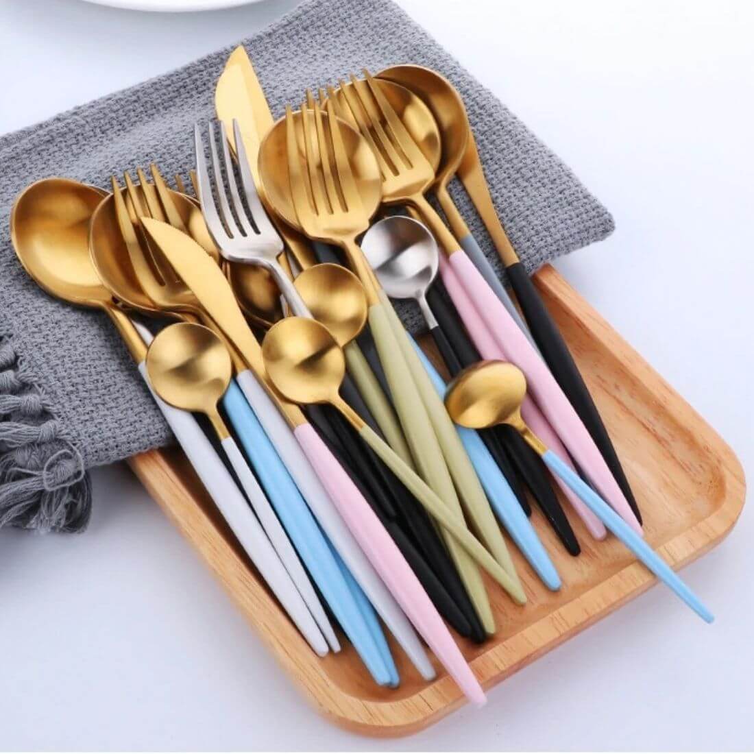 Collections - Flatware - Flatware