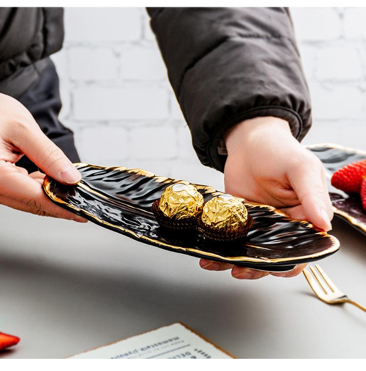 Feather of Gold Plate Tray - Area Collections