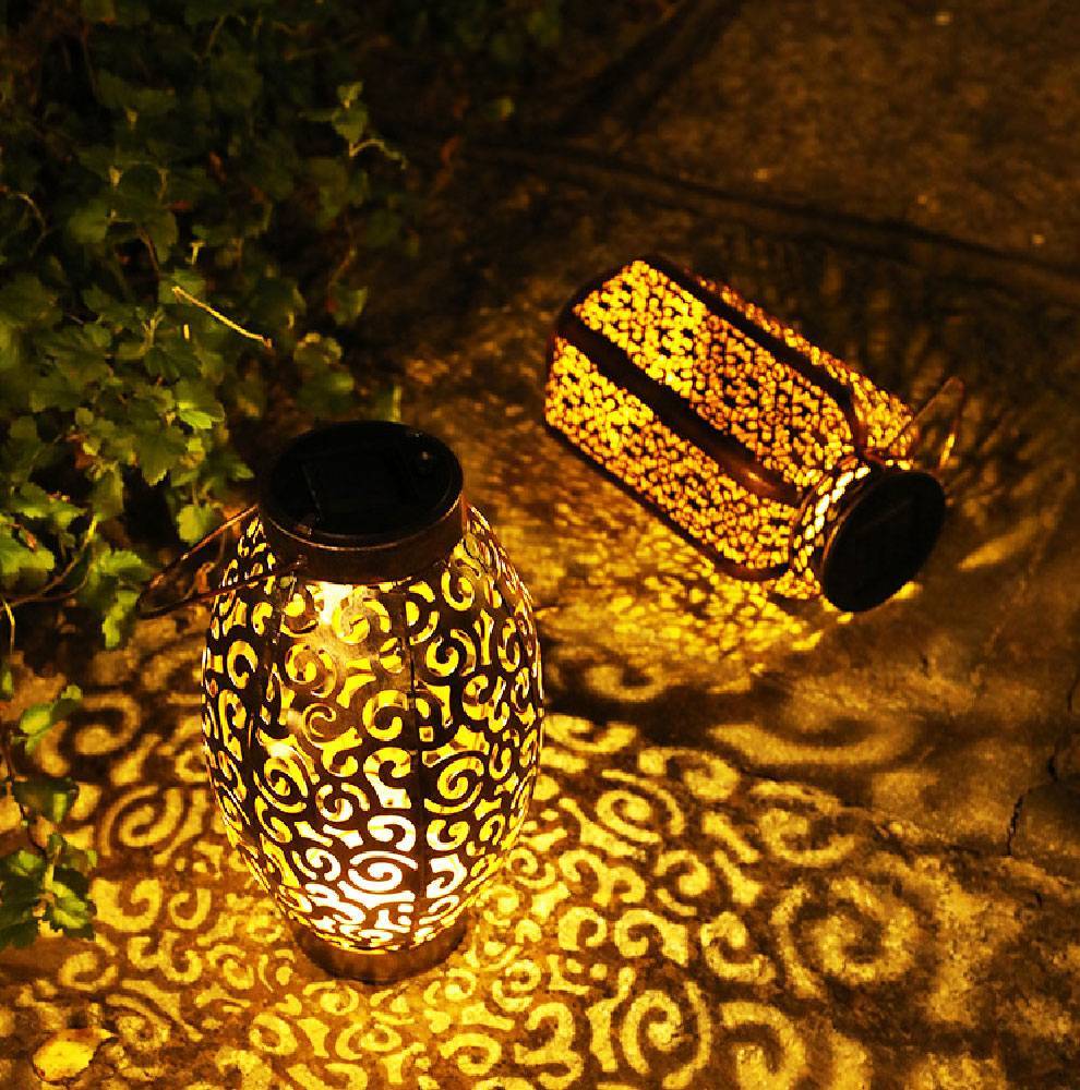 Moroccan-inspired Garden Lamp - Area Collections