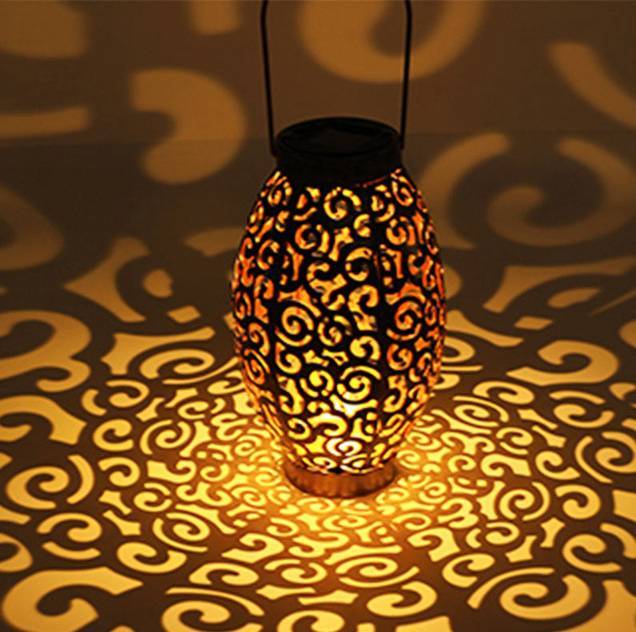Moroccan-inspired Garden Lamp - Area Collections