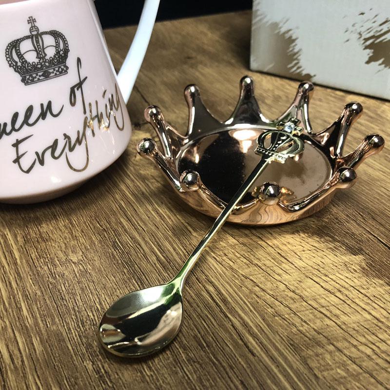 "Queen of Everything" Mug - Area Collections