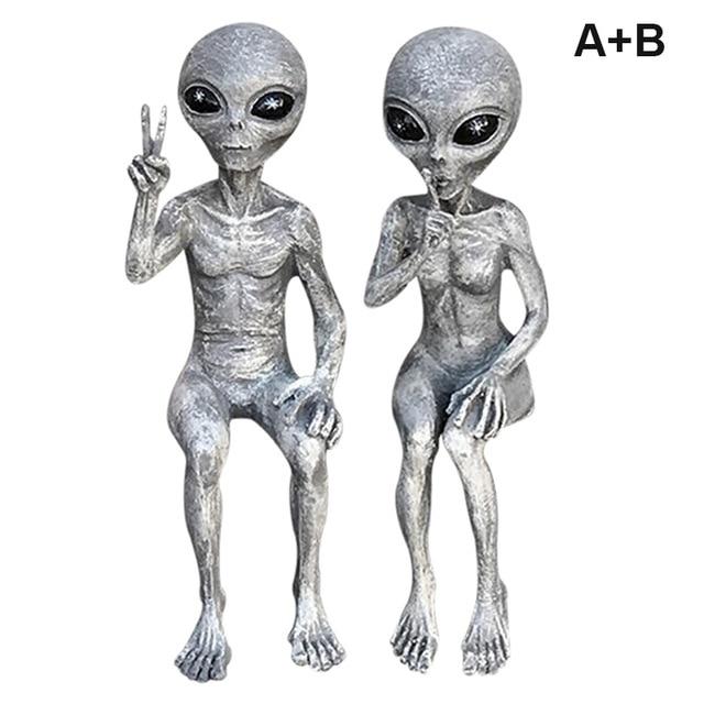 Space Alien Couple Garden Statue - Area Collections